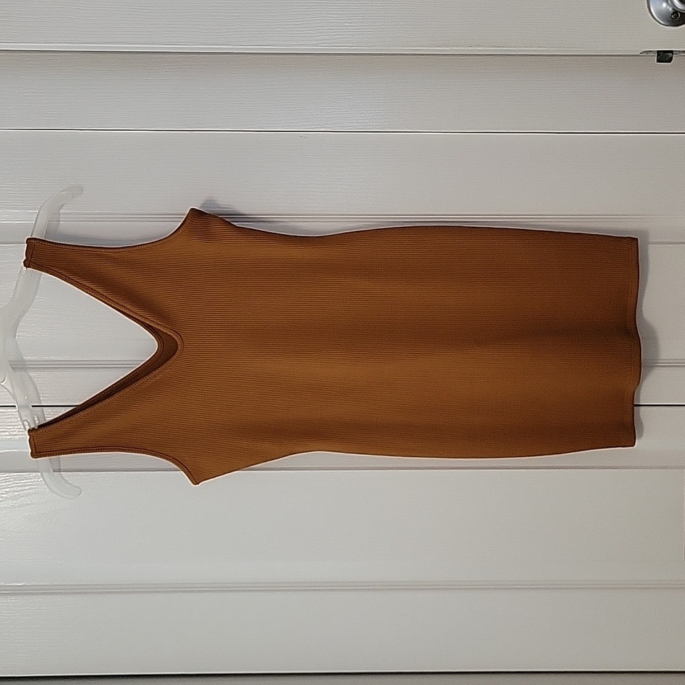 Ribbed dress